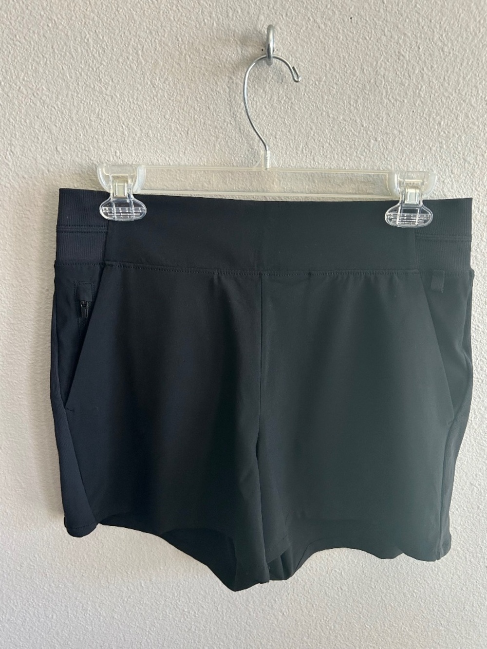 Athleta Brooklyn Shrots